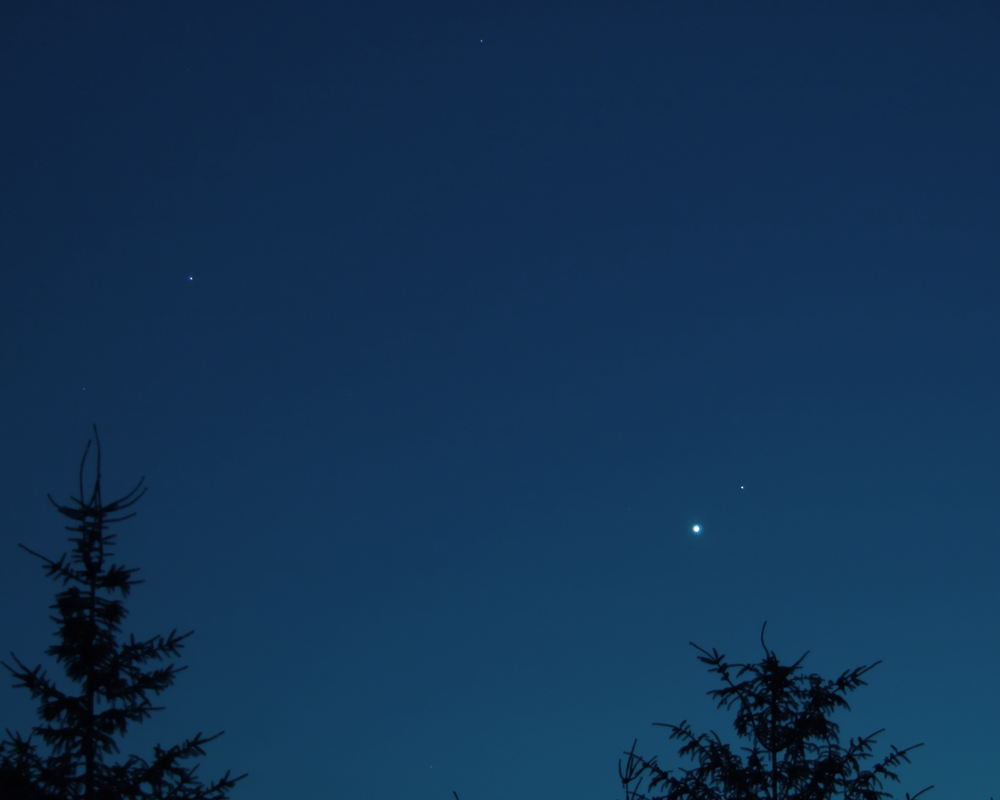 Venus & Saturn